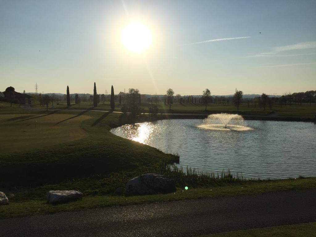 Garda Residence San Vigilio Golf Pozzolengo Eksteriør bilde