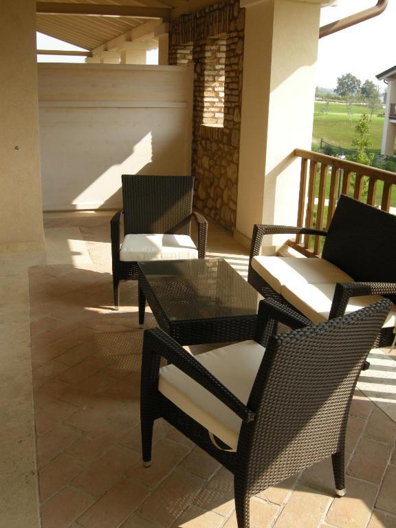 Garda Residence San Vigilio Golf Pozzolengo Rom bilde